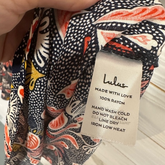 Lulu's Red and Navy Flowy Romper - Picture 8 of 9